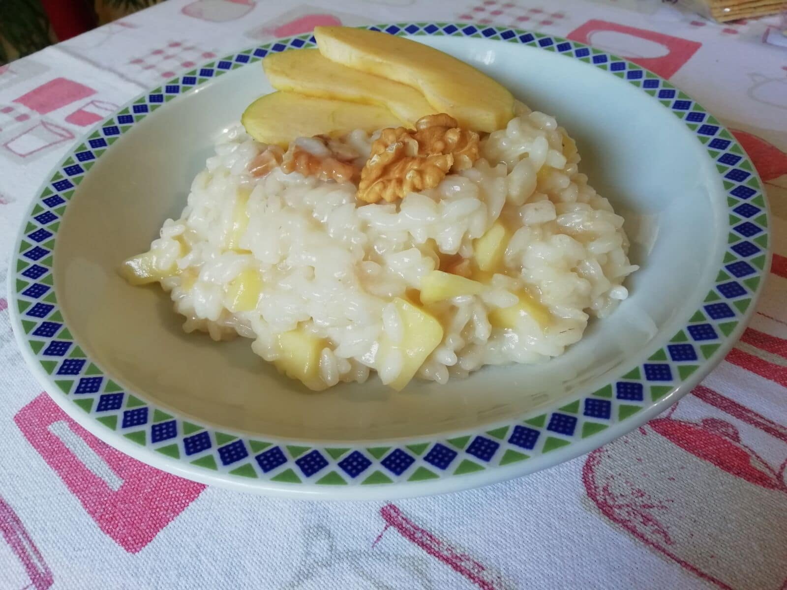 Risotto mele e noci, un risotto dal sapore differente